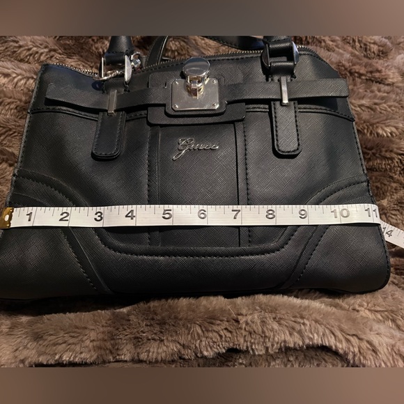 Vintage Limited Edition Guess Purse - Picture 14 of 16